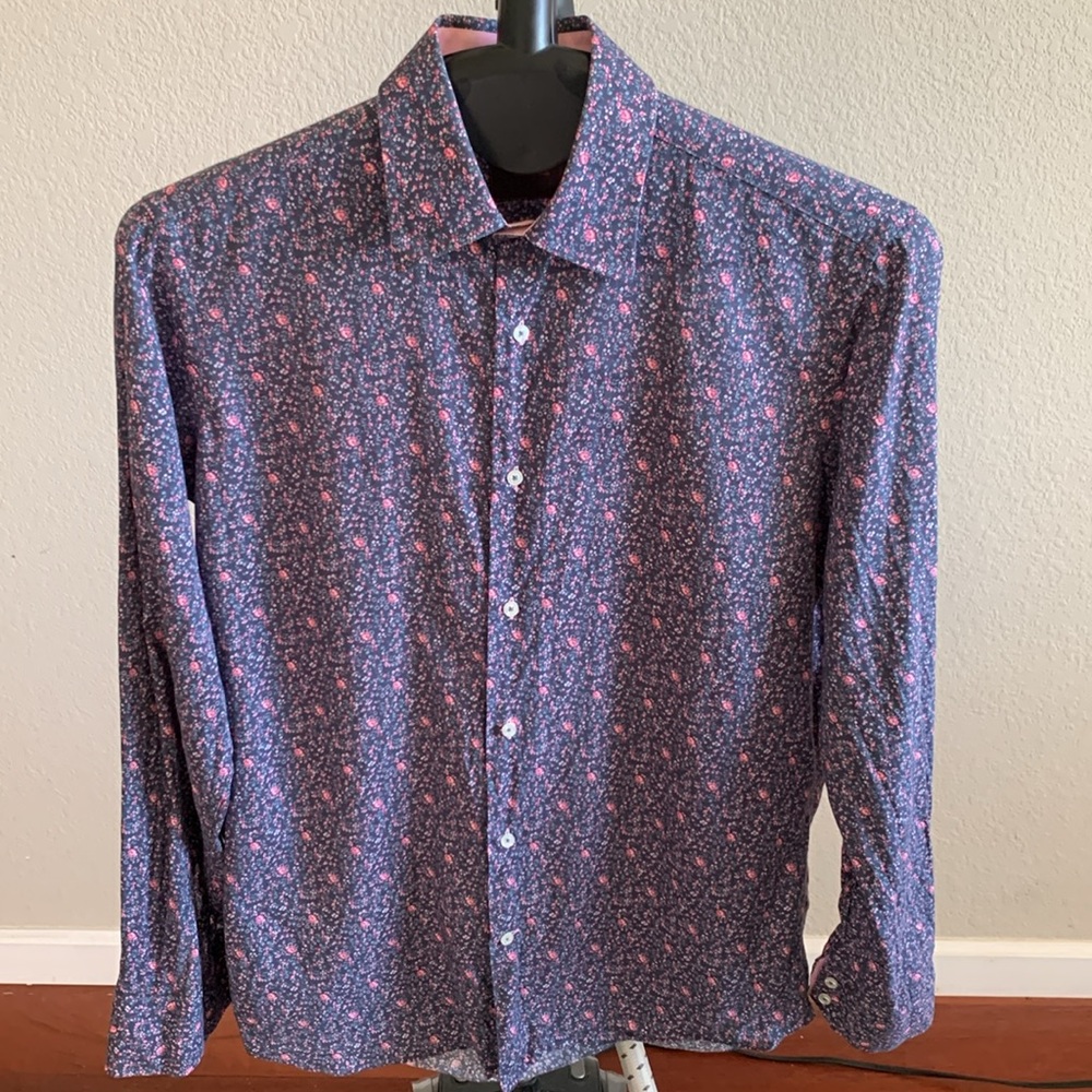 Gemelli Extra Fine Cotton Floral Shirt. Size 39. Neck 15 1/2. Made in Italy.